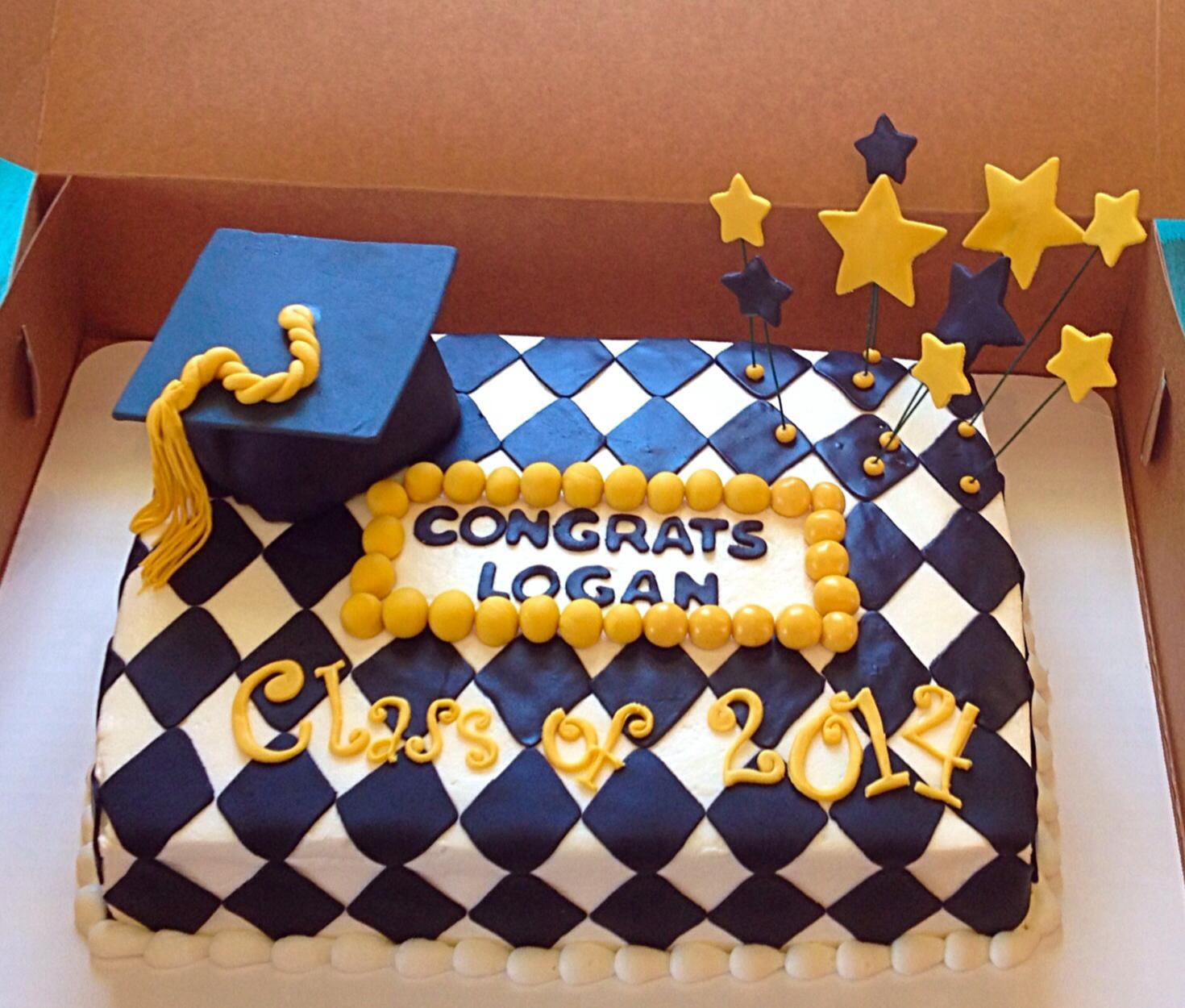 Black and Gold Graduation Sheet Cake Black and Gold Graduation Sheet Cake