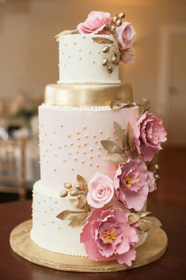 Pink and Gold Elegant Wedding Cake Pink and Gold Elegant Wedding Cake