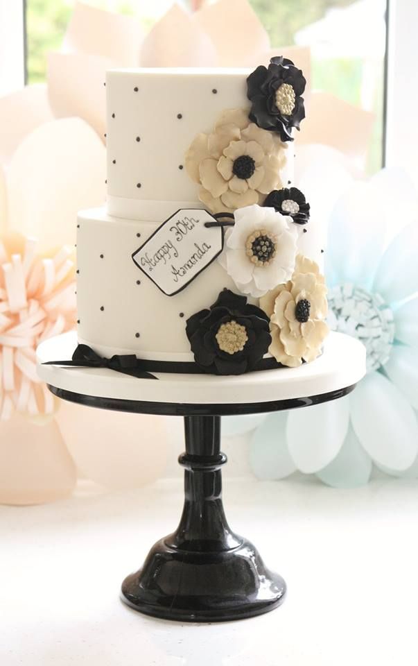 Flowers Black and White Gold Wedding Cakes
