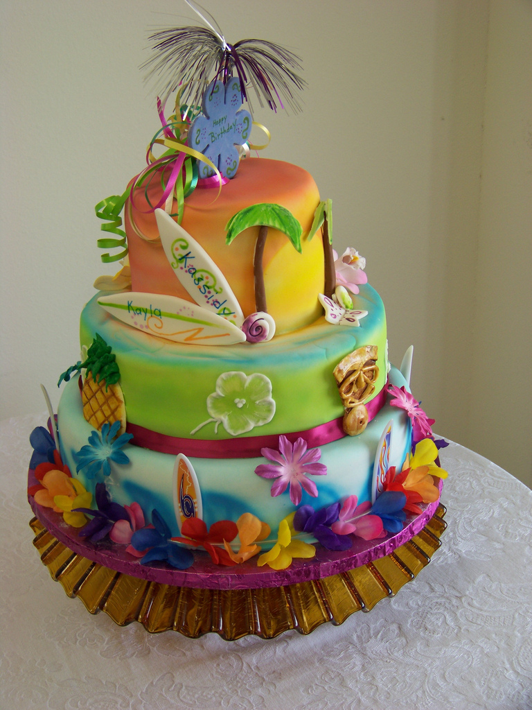 Hawaiian Luau Birthday Cake Hawaiian Luau Birthday Cake
