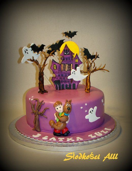 Scooby Doo Cake