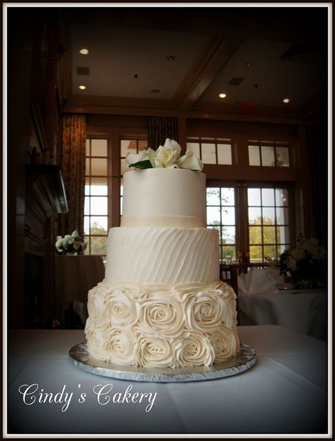 13 Elegant Wedding Cakes Buttercream Rosettes Photo Elegant