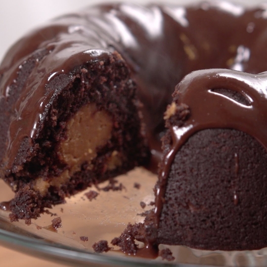 Buckeye Chocolate Bundt Cake Buckeye Chocolate Bundt Cake