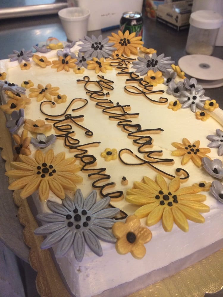 Yellow and White Sheet Cake Flowers Yellow and White Sheet Cake Flowers