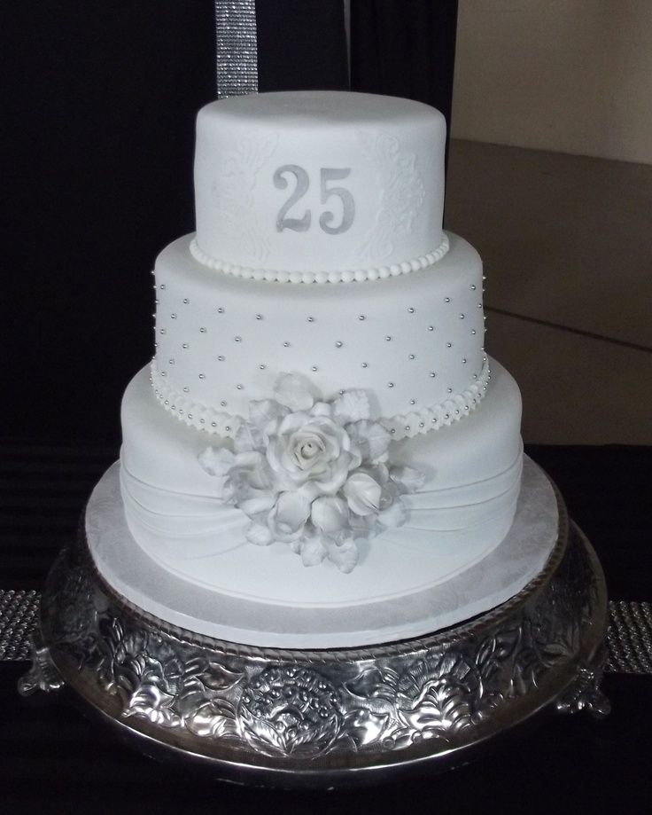 13 25th Anniversary Cakes Designs Photo 25th Wedding Anniversary Cake 25th Anniversary Cake And 25th Anniversary Cake Snackncake