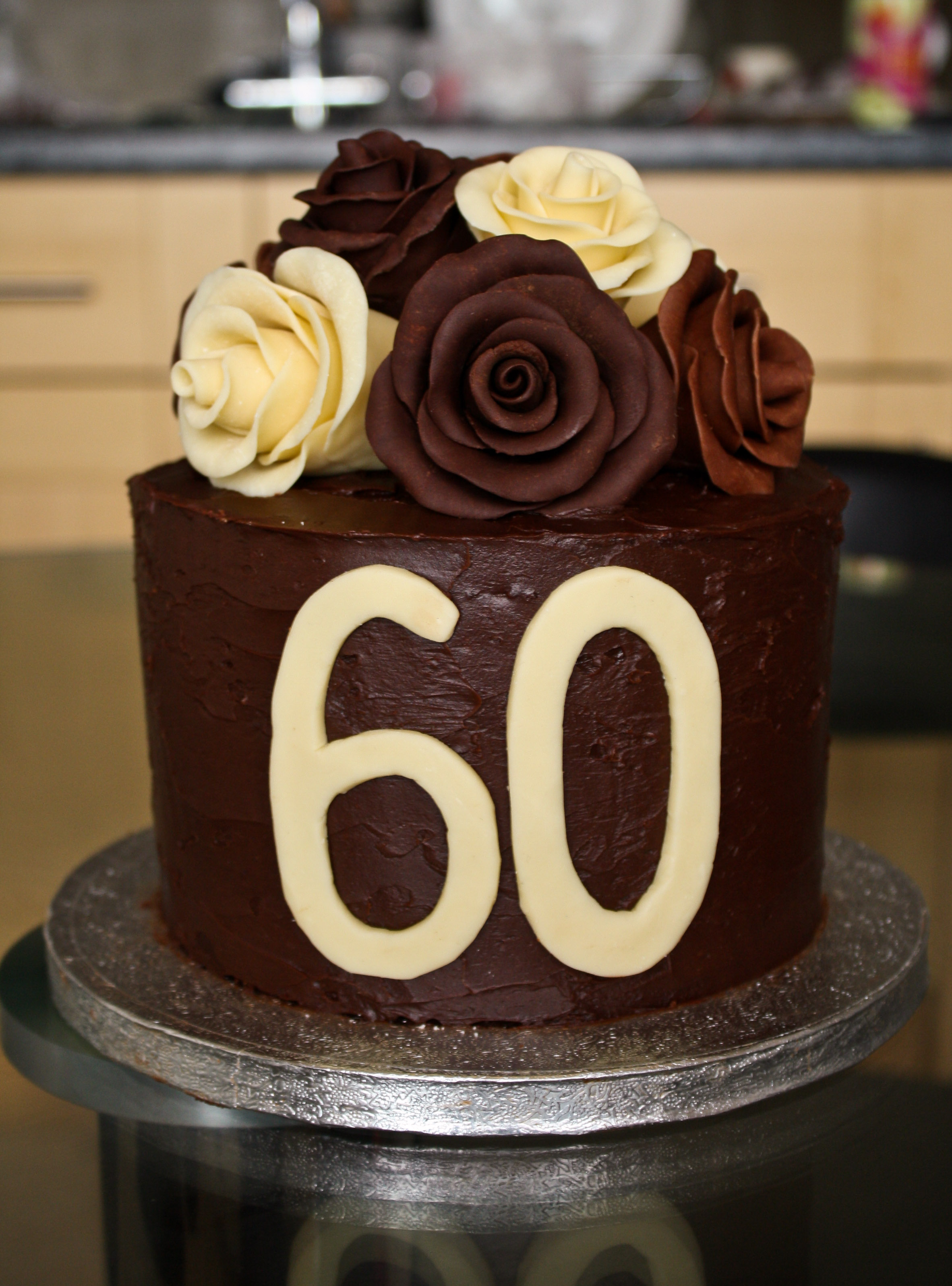 9 Photos of 60th Birthday Cakes Ideas With Roses.