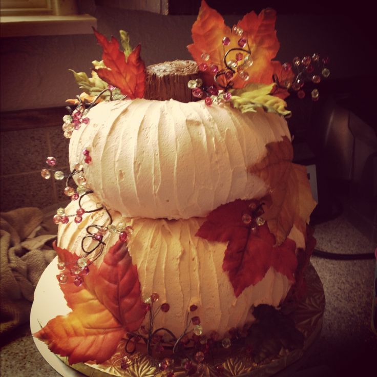 Fall Themed Bridal Shower Cakes Fall Themed Bridal Shower Cakes