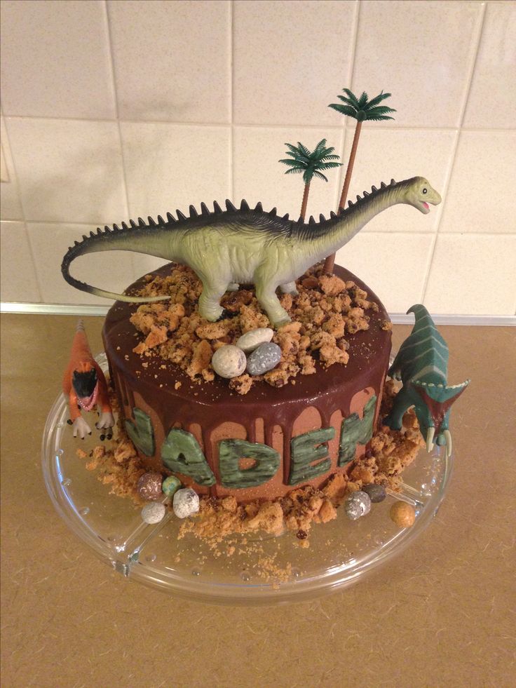 Easy Dinosaur Birthday Cake