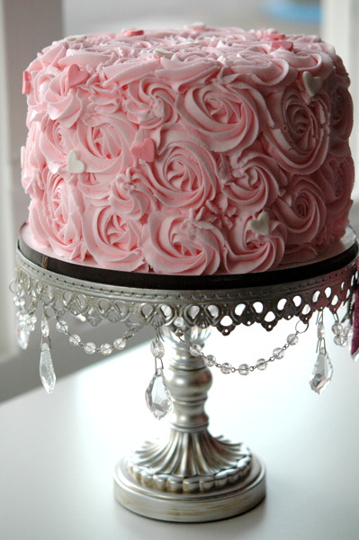 Elegant Baby Shower Cakes with Buttercream Elegant Baby Shower Cakes with Buttercream