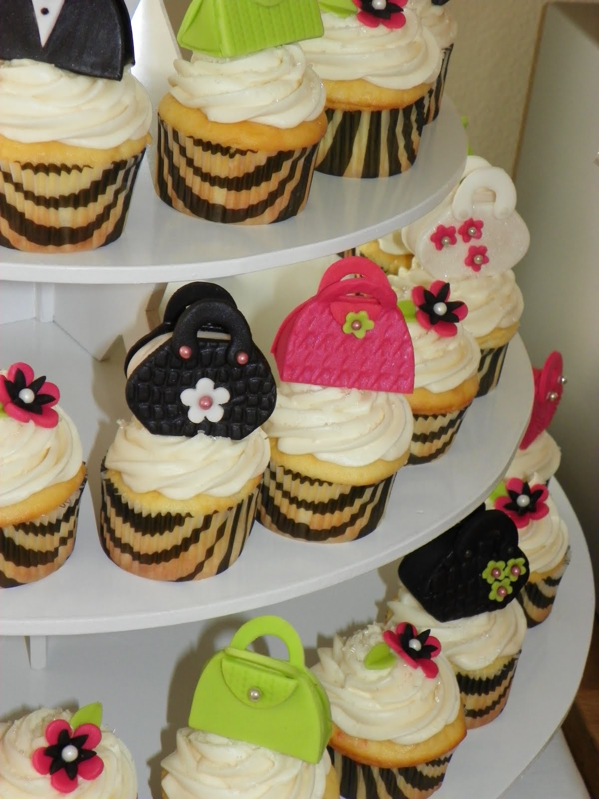 Bridal Shower Mini Cupcake Cake