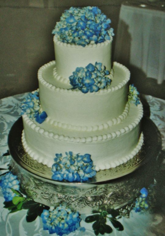 Blue Hydrangea Wedding Cake
