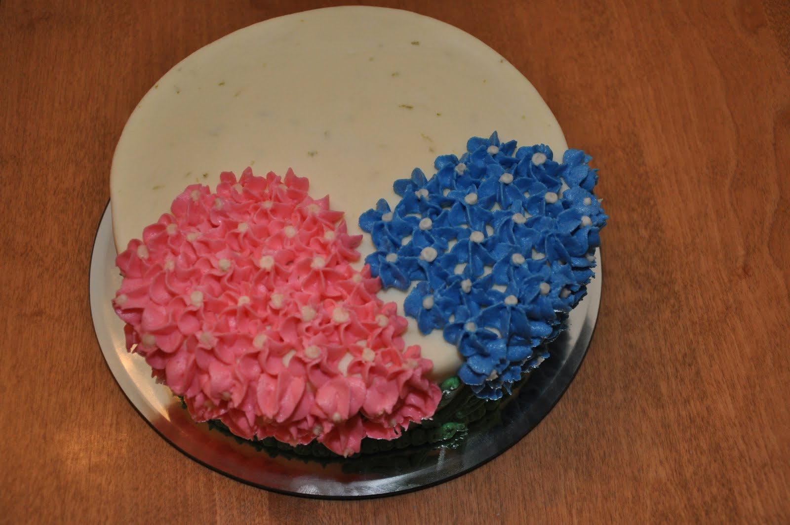 Buttercream Hydrangea Cake Flower
