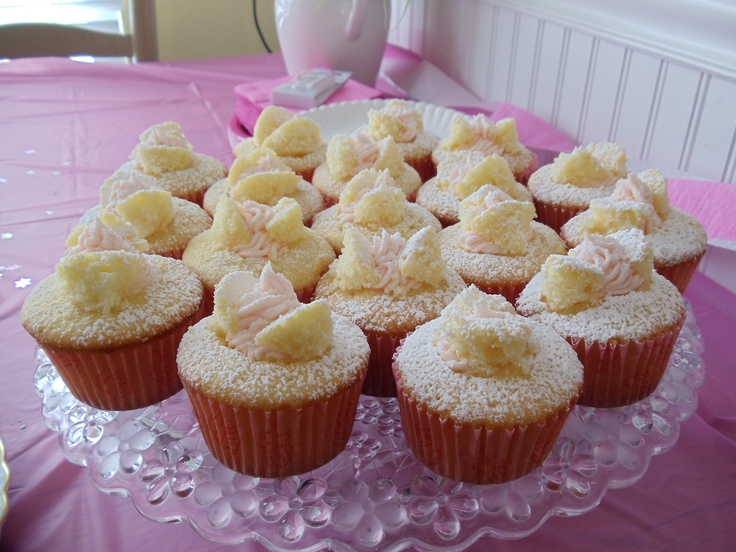 7 British Fairy Cakes Photo 7 British Fairy Cakes Photo