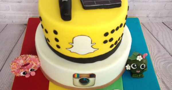 Snapchat Birthday Cake