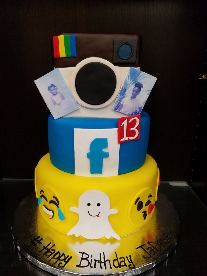 Social Media Birthday Cake Ideas