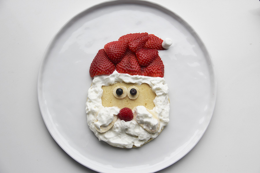 Christmas Santa Pancakes Christmas Santa Pancakes