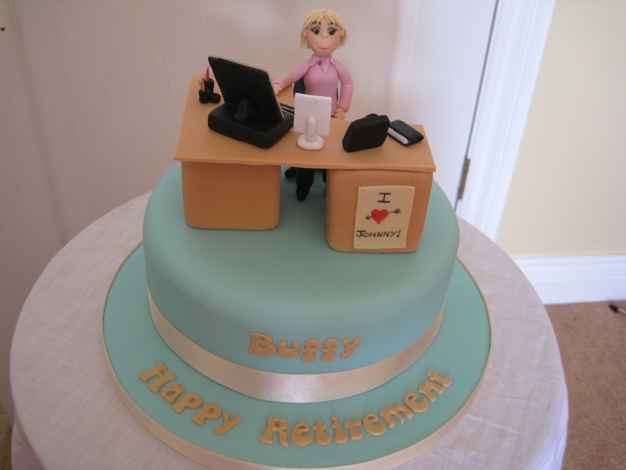 Office Retirement Cake Desk Office Retirement Cake Desk