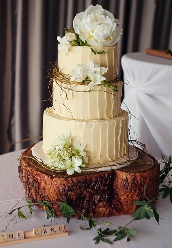 Wood-Wedding-Cake-Stand Wood-Wedding-Cake-Stand