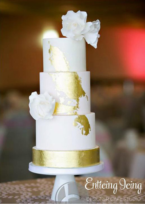 10 Plain White Modern Wedding Cakes Photo Simple Cake Plain White Wedding Cake