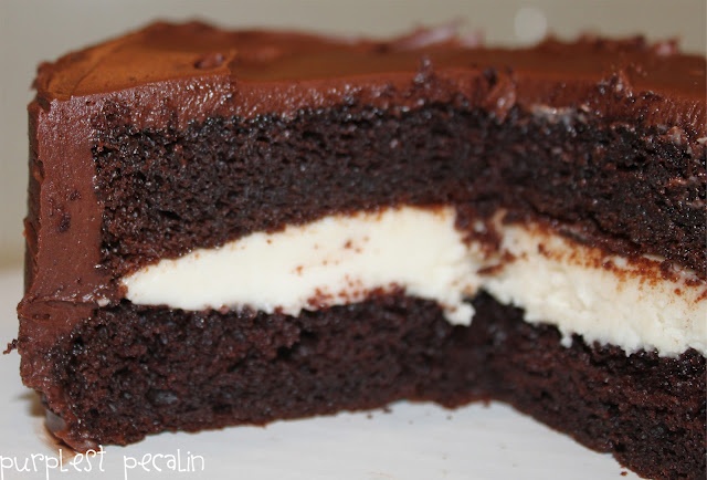 Chocolate Cake with Cream Cheese Filling Chocolate Cake with Cream Cheese Filling