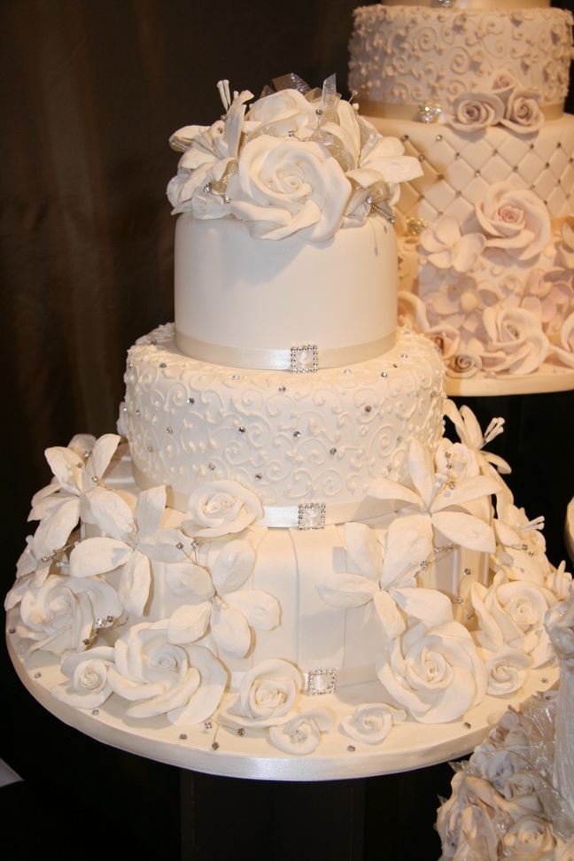 Elegant Wedding Cake Elegant Wedding Cake