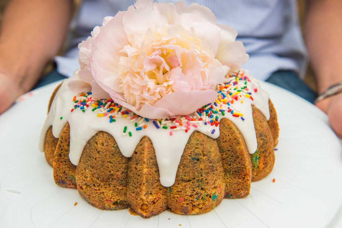 Funfetti Bundt Cake Recipe Funfetti Bundt Cake Recipe