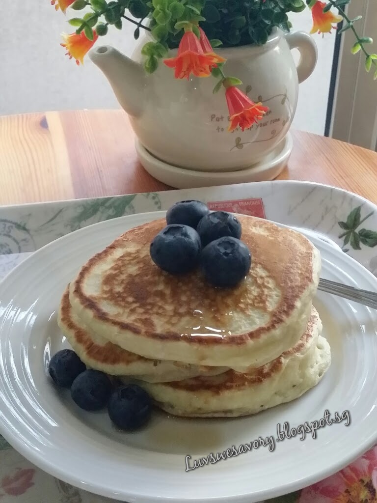 Coconut Buttermilk Pancakes Coconut Buttermilk Pancakes