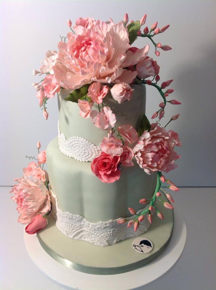 10 Photos of Bridal Flower Designs Fondant Cupcakes 10 Photos of Bridal Flower Designs Fondant Cupcakes