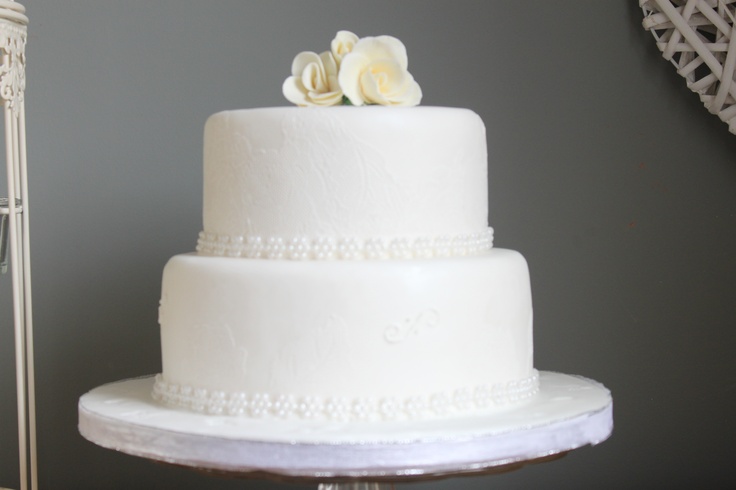 12 Simple Off White Two Tier Wedding Cakes Photo 2 Tier Wedding