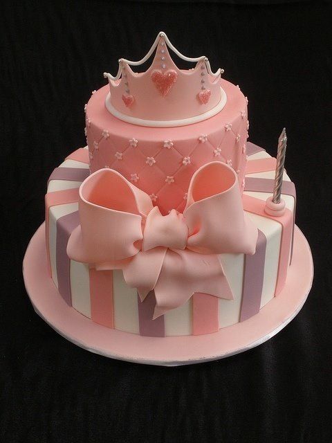 7 Photos of 1 Year Old Princess Birthday Cakes 7 Photos of 1 Year Old Princess Birthday Cakes