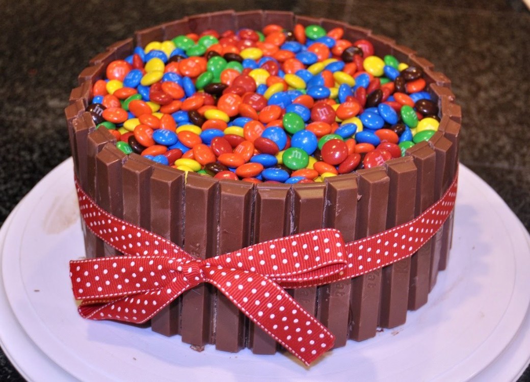 Cake with Candy Decoration Ideas