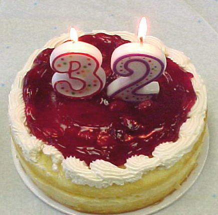 Happy 32 Birthday Cake