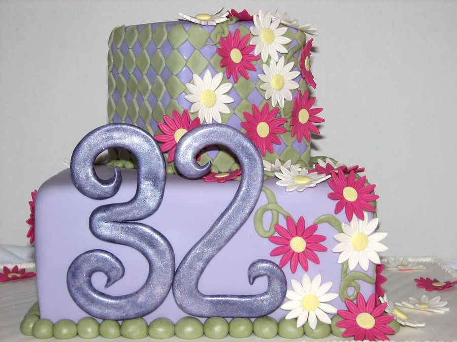 Happy 32nd Birthday Cake