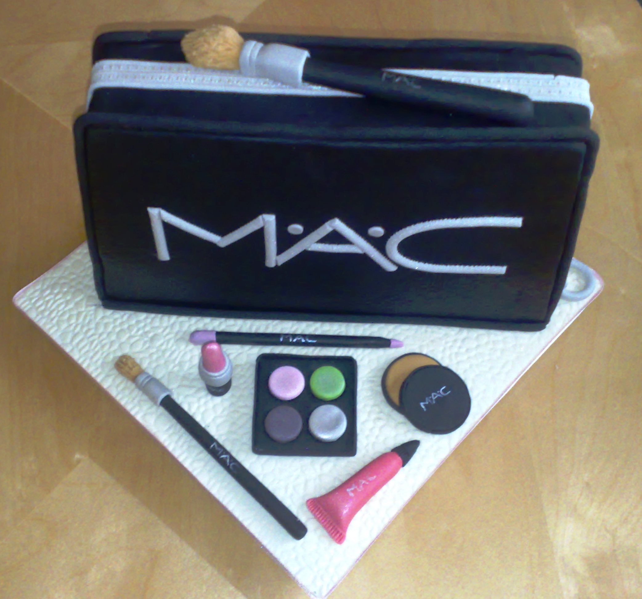 11 Mac Cosmetic Bag Cakes Photo Mac Makeup Cake Mac Makeup