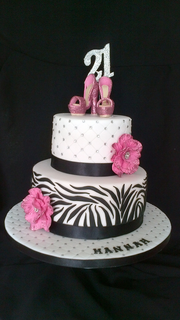 Shoe Cake with Bling Shoe Cake with Bling