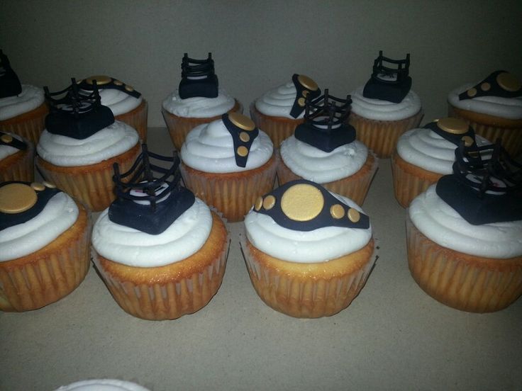 WWE Wrestling Cake and Cupcake Ideas WWE Wrestling Cake and Cupcake Ideas
