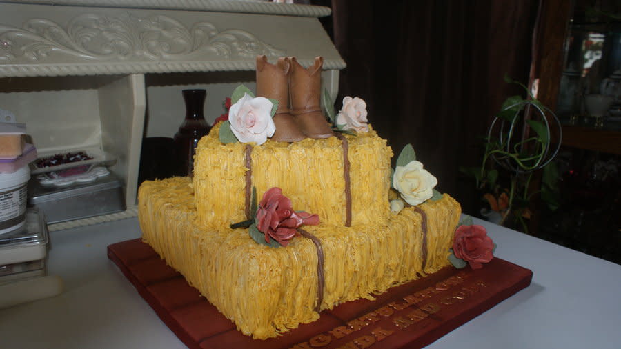 12 Photos of Country Bridal Shower Cakes 12 Photos of Country Bridal Shower Cakes
