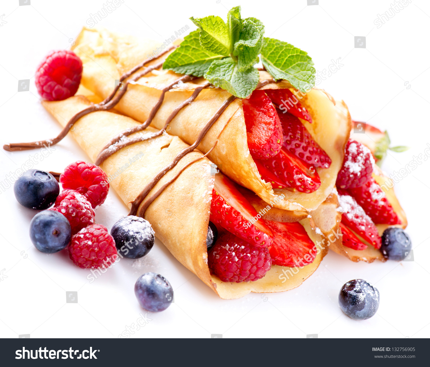 Crepes with Strawberry Crepes with Strawberry