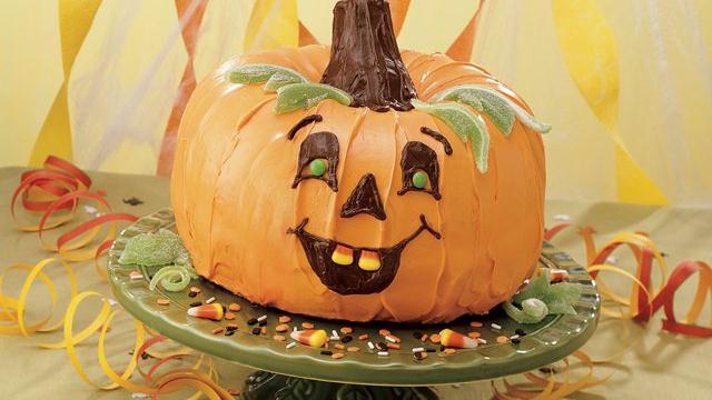 Halloween Pumpkin Shaped Cake Halloween Pumpkin Shaped Cake