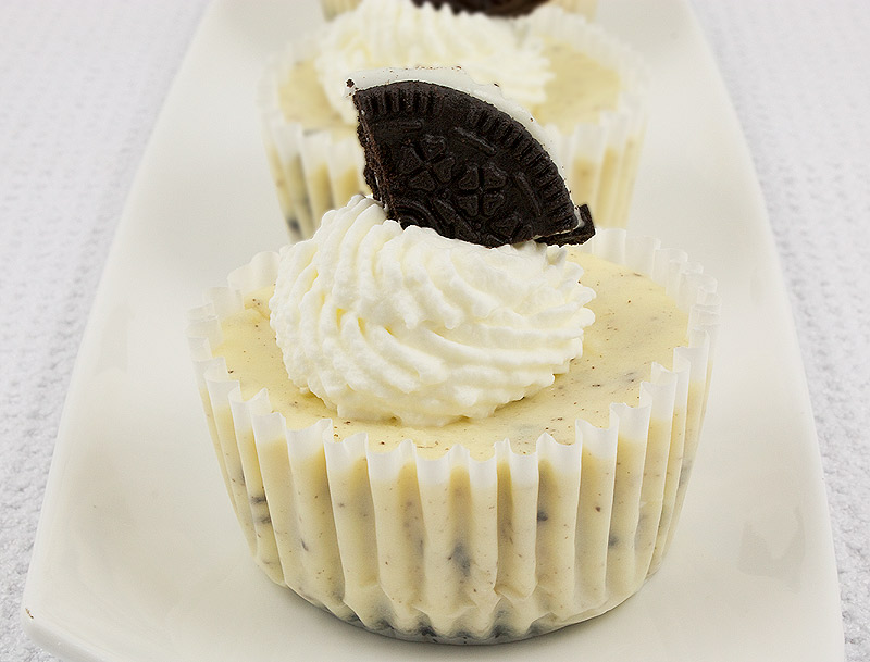 Oreo Cookies and Cream Cheesecake Cupcakes