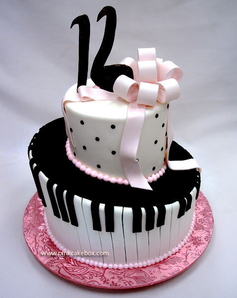 Sweet 16 Piano Birthday Cakes Sweet 16 Piano Birthday Cakes