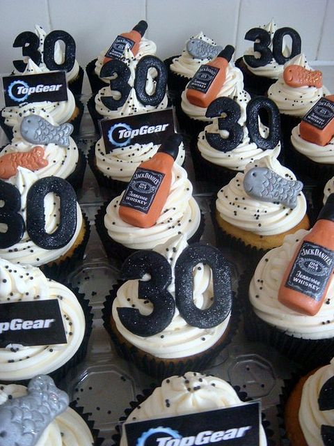 30th Birthday Cupcake Ideas for Men 30th Birthday Cupcake Ideas for Men