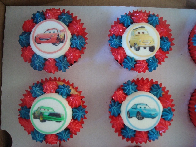 11 Cars Cupcakes Pinterest Photo Disney Cars Fondant Cupcake