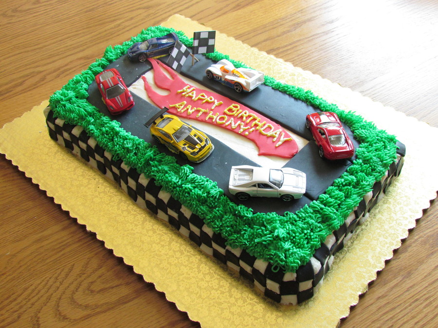 Hot Wheels Birthday Cake