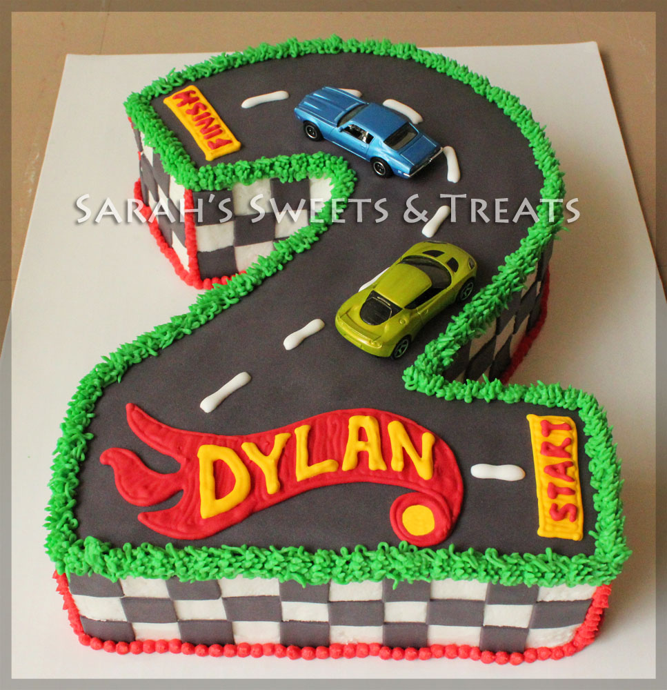 Hot Wheels Cake