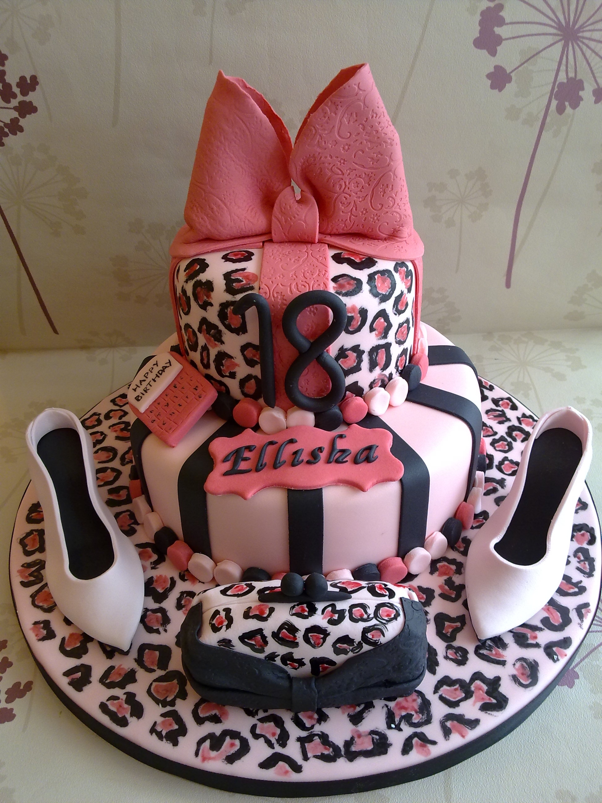 Leopard Print 2 Tier Cake Leopard Print 2 Tier Cake
