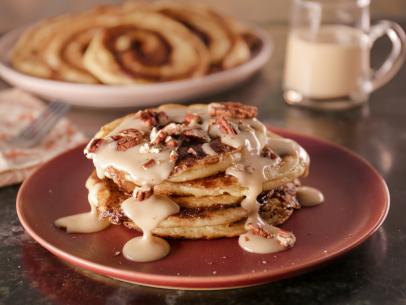 Bobby Flay Cinnamon Bun Pancakes Bobby Flay Cinnamon Bun Pancakes