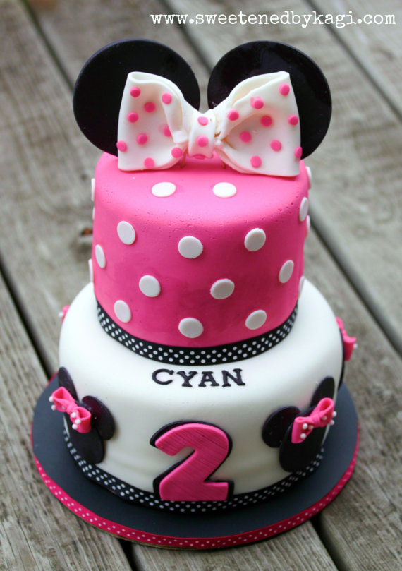 Minnie Mouse Fondant Cake Minnie Mouse Fondant Cake