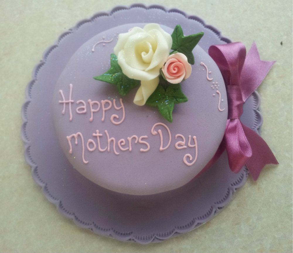 Mother's Day Cake Mother's Day Cake