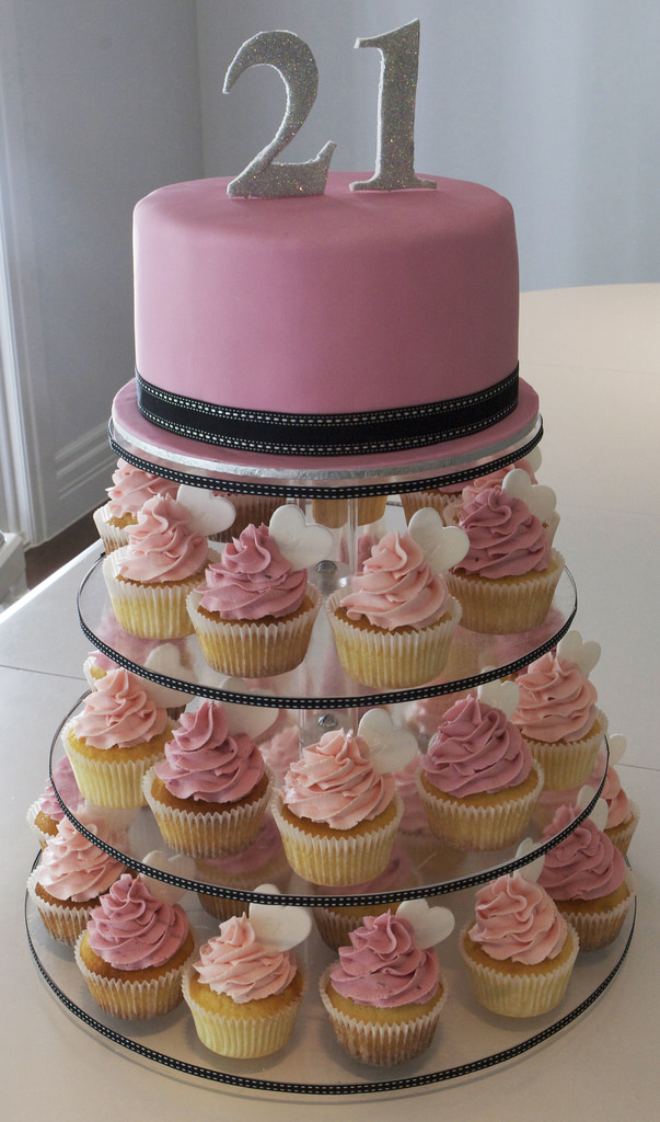11 21 Birthday Cakes And Cupcakes Photo 21st Birthday Cake Happy